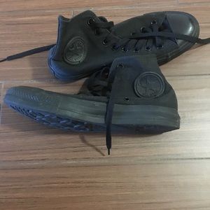 Black Converse
